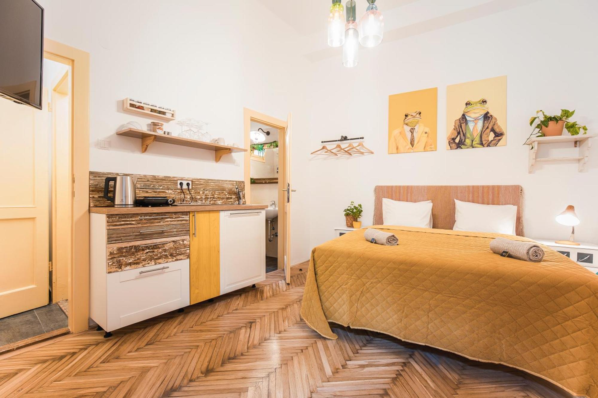 Budapestayz - Lonyay Studios Екстериор снимка
