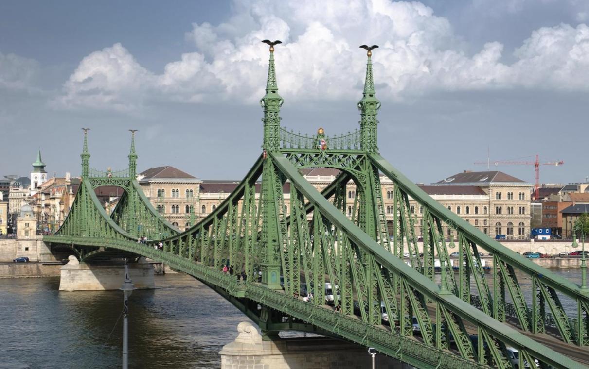 Budapestayz - Lonyay Studios Екстериор снимка